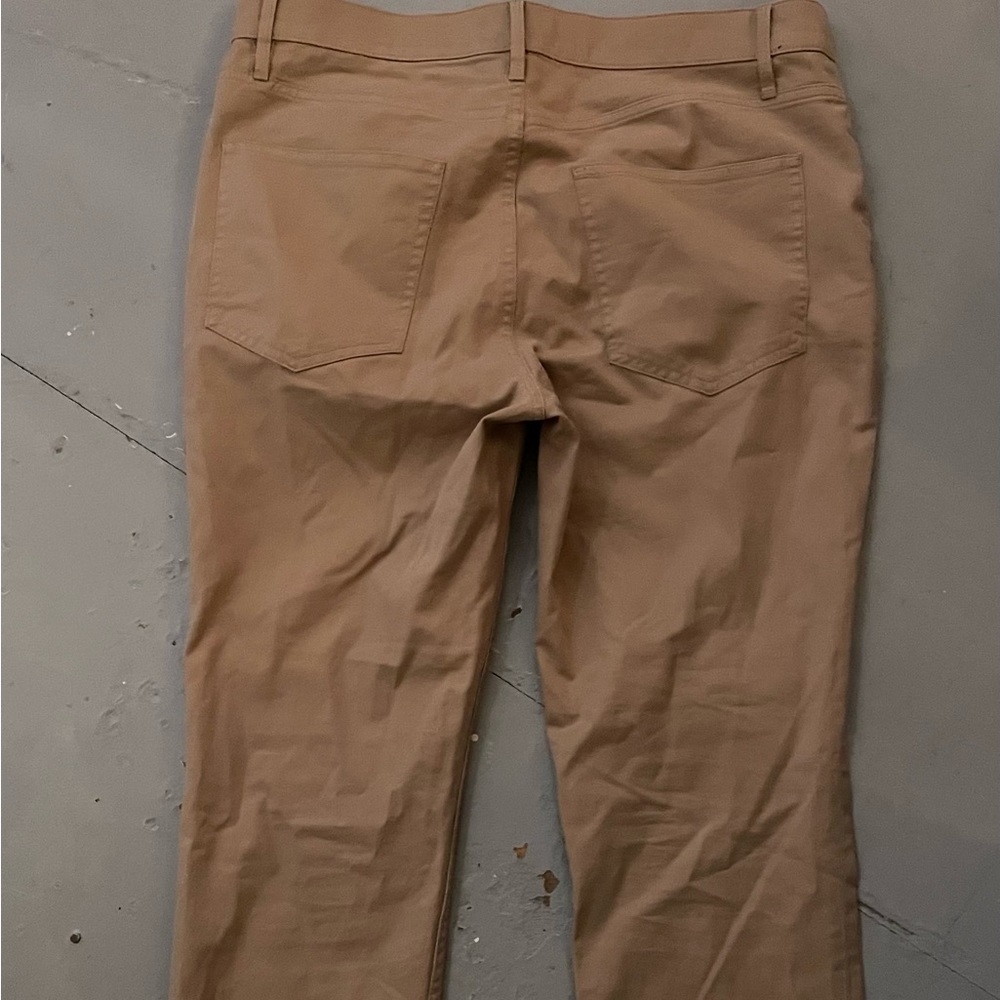 Everlane men’s chino jeans